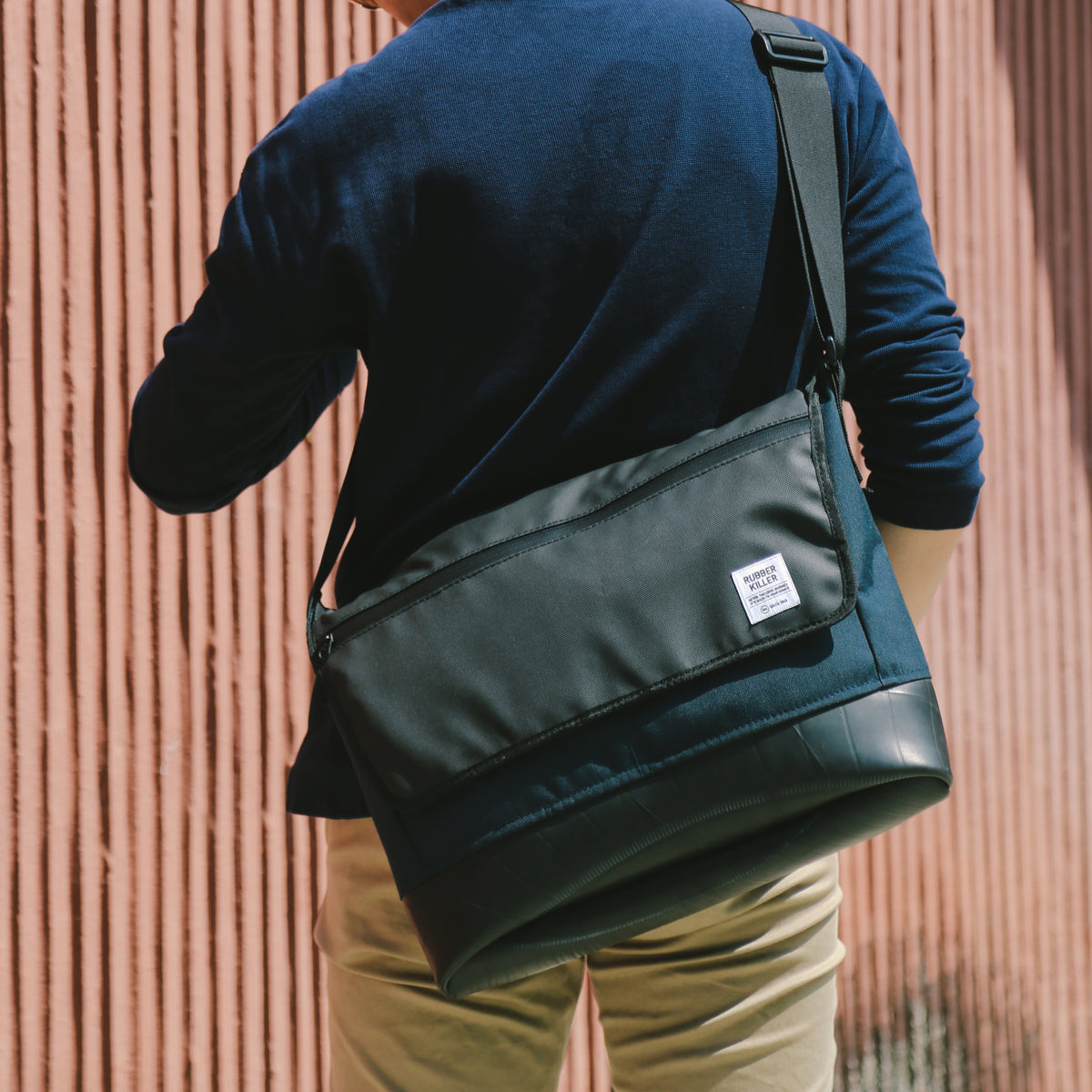 MESSENGER BAGS RUBBER KILLER